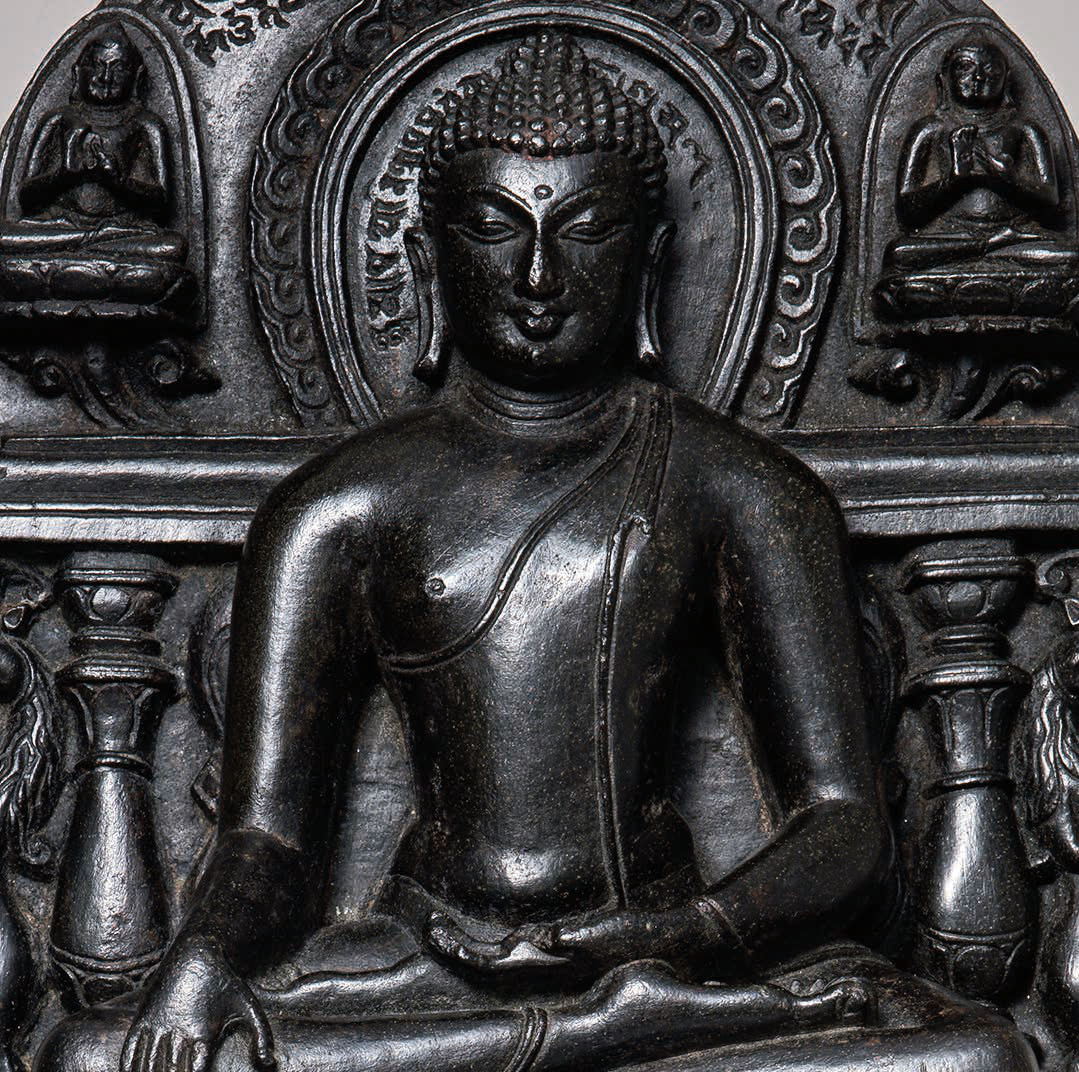 佛陀坐像 Seated Buddha