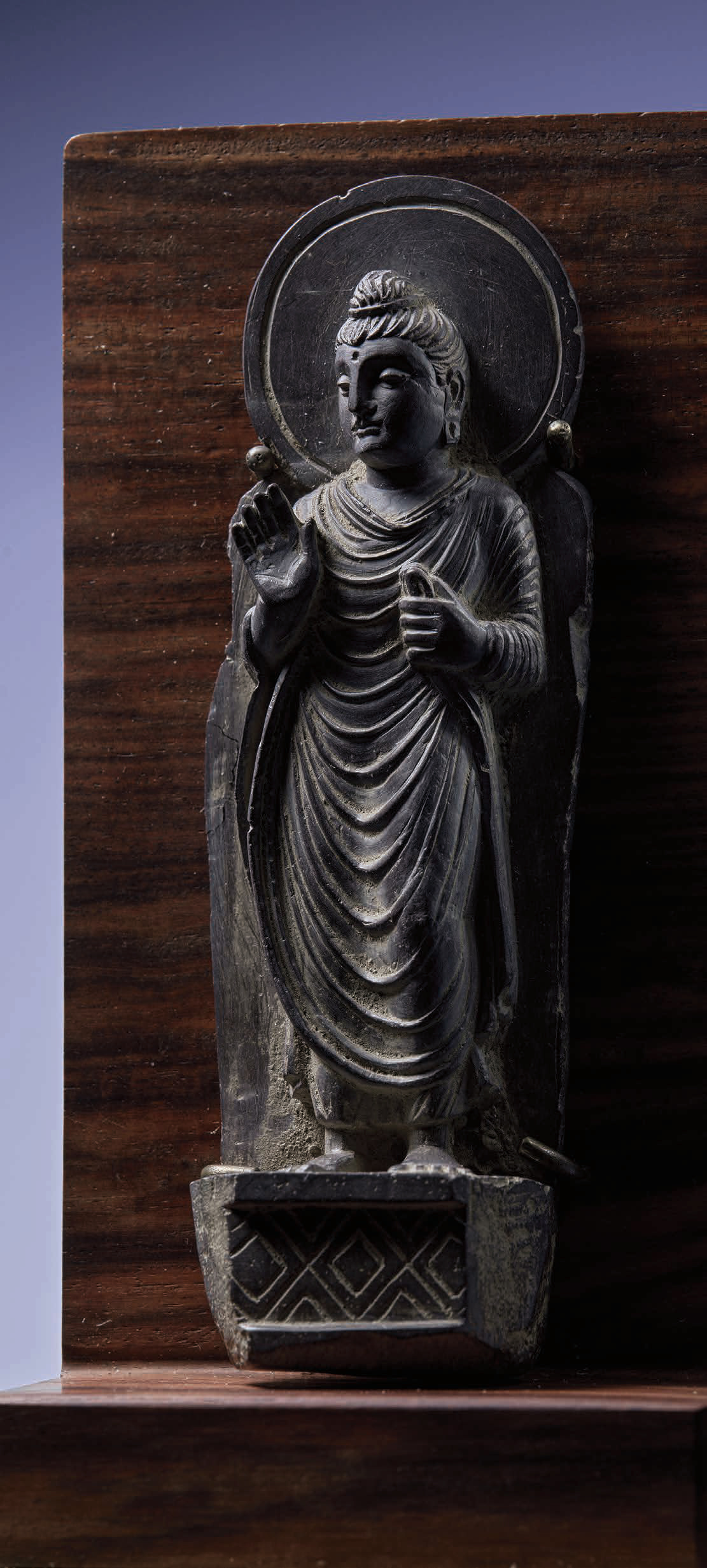 佛陀立像 Standing Buddha
